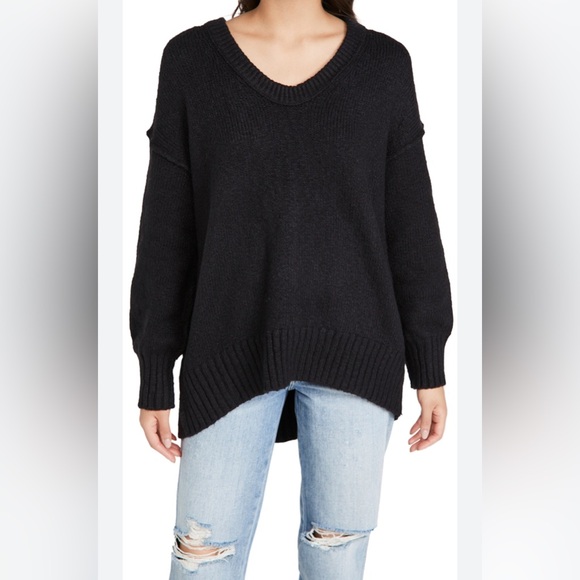 NWT. Free People Brookside Tunic Sweater in Black. Size Small - Picture 4 of 12